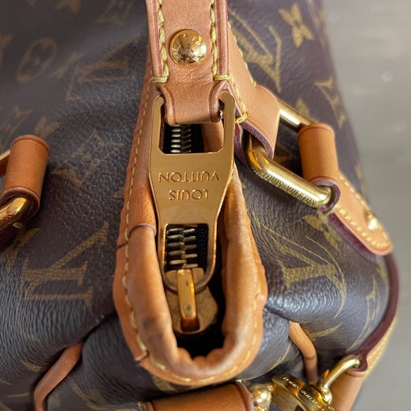 Estrella MM - Monogram - Picture 17 of 17